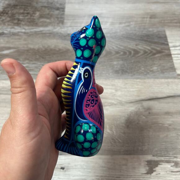 Hand-Painted Mexican Folk Art Cat Figurine Ceramic Pottery Talavera Style - Picture 3 of 5
